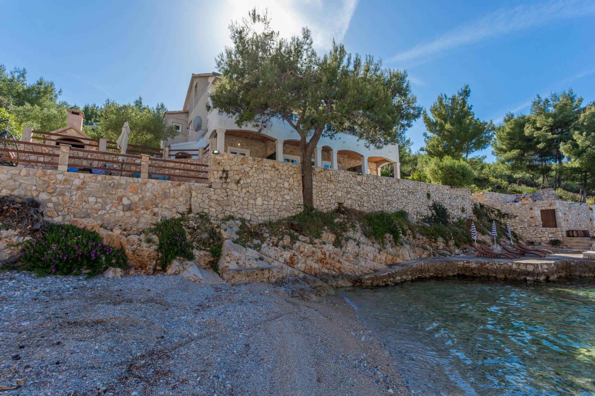 Apartments By The Sea Cove Zastupac, Hvar - 8761 Hvar Town Bagian luar foto