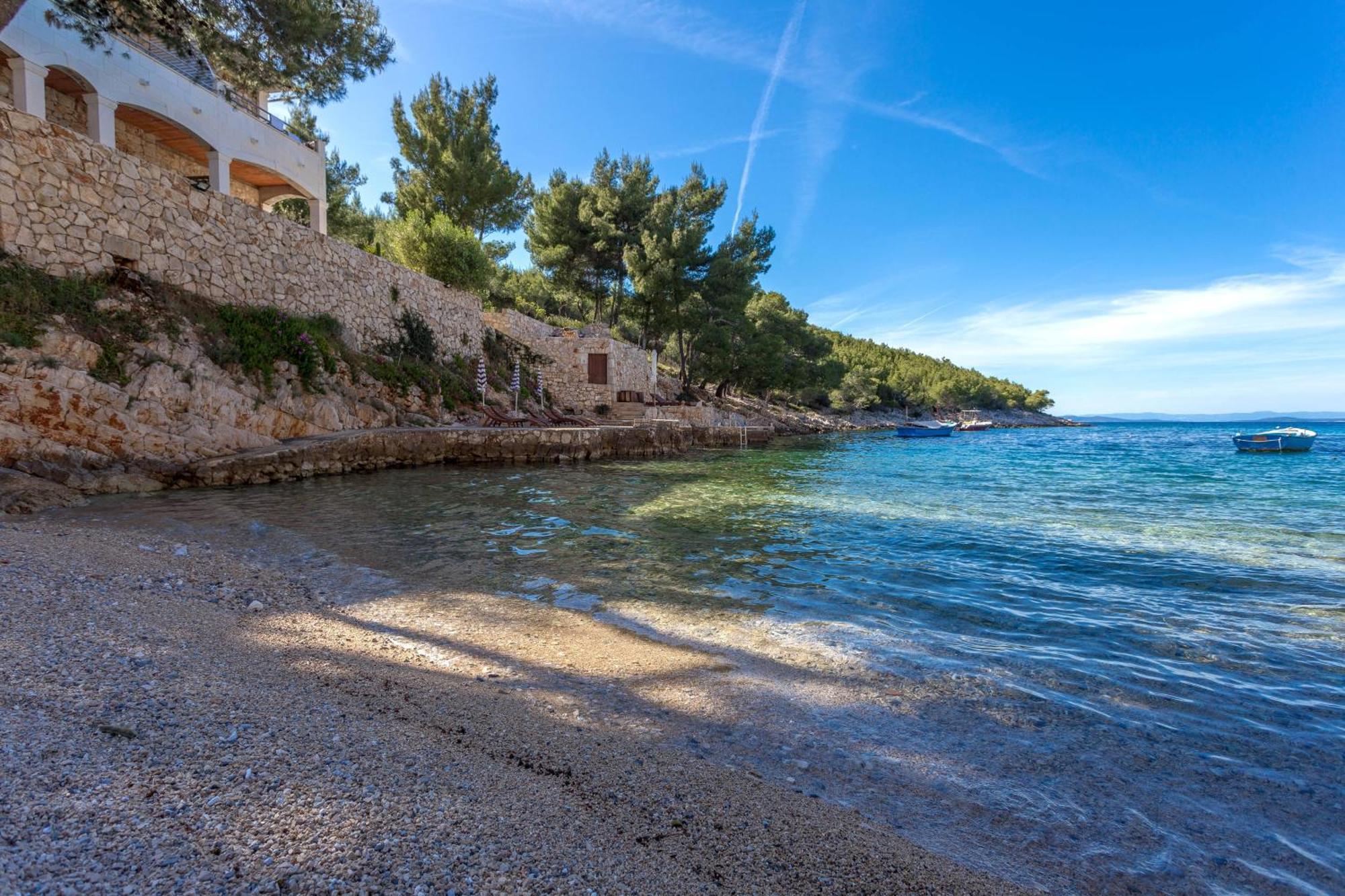 Apartments By The Sea Cove Zastupac, Hvar - 8761 Hvar Town Bagian luar foto