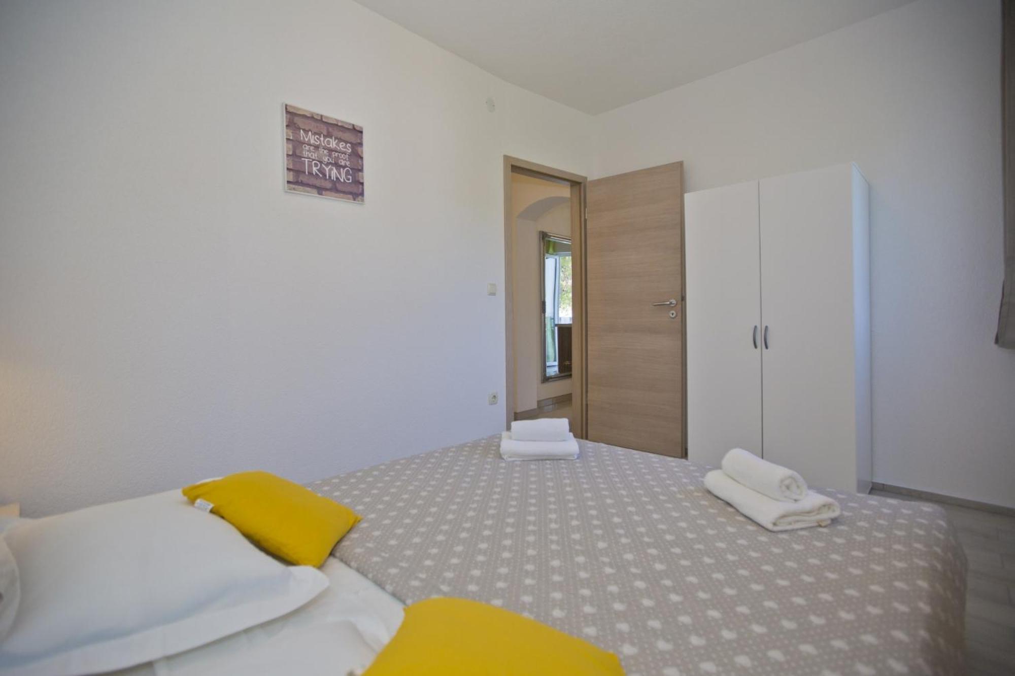 Apartments By The Sea Cove Zastupac, Hvar - 8761 Hvar Town Ruang foto
